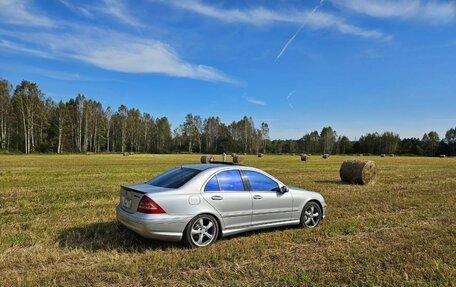 Mercedes-Benz C-Класс, 2005 год, 750 000 рублей, 4 фотография