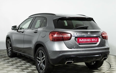 Mercedes-Benz GLA, 2019 год, 2 445 000 рублей, 7 фотография