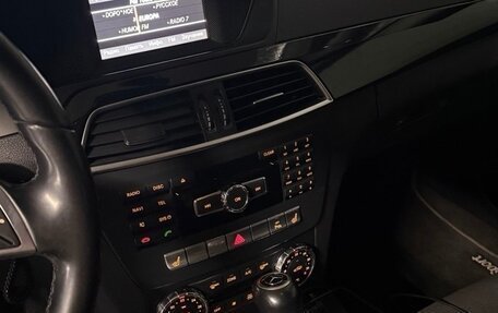 Mercedes-Benz C-Класс, 2011 год, 1 280 000 рублей, 11 фотография