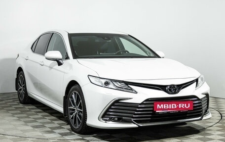 Toyota Camry, 2022 год, 3 950 000 рублей, 3 фотография