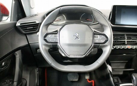 Peugeot 2008 II, 2021 год, 1 690 000 рублей, 11 фотография