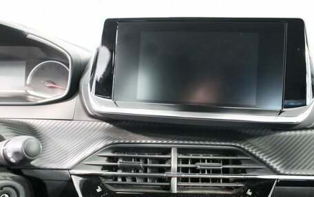 Peugeot 2008 II, 2021 год, 1 690 000 рублей, 14 фотография