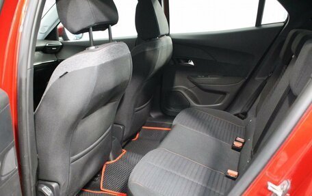 Peugeot 2008 II, 2021 год, 1 690 000 рублей, 15 фотография