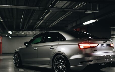 Audi RS 3, 2019 год, 5 500 000 рублей, 4 фотография