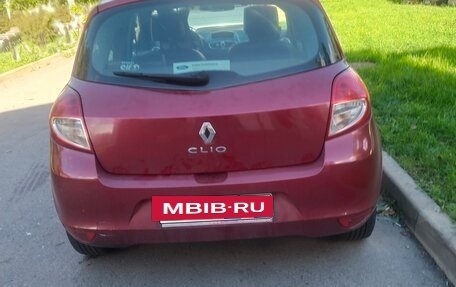 Renault Clio III, 2010 год, 630 000 рублей, 3 фотография