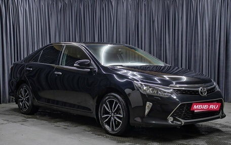 Toyota Camry, 2017 год, 2 498 000 рублей, 3 фотография