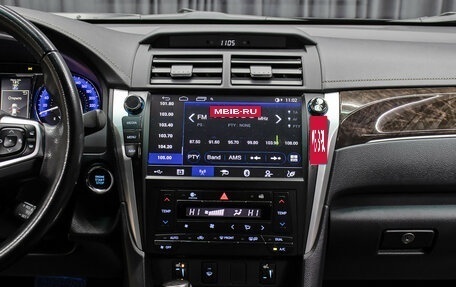 Toyota Camry, 2017 год, 2 498 000 рублей, 14 фотография