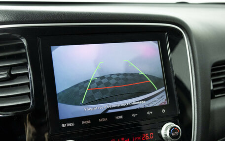 Mitsubishi Outlander III рестайлинг 3, 2022 год, 2 655 000 рублей, 15 фотография