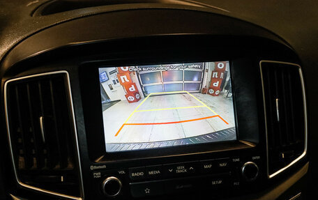 Hyundai Grand Starex Grand Starex I рестайлинг 2, 2018 год, 2 790 000 рублей, 17 фотография