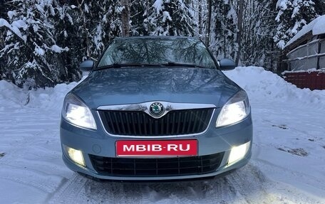 Skoda Fabia II, 2010 год, 280 000 рублей, 1 фотография