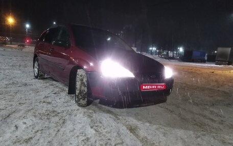 Ford Focus IV, 2001 год, 140 000 рублей, 1 фотография