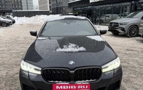 BMW 5 серия, 2020 год, 3 780 000 рублей, 2 фотография