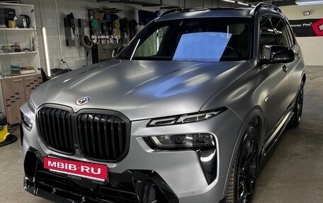 BMW X7, 2023 год, 14 000 000 рублей, 3 фотография