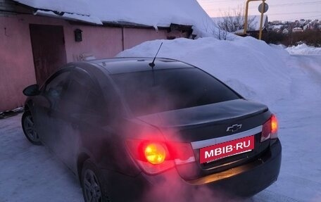 Chevrolet Cruze II, 2011 год, 430 000 рублей, 4 фотография
