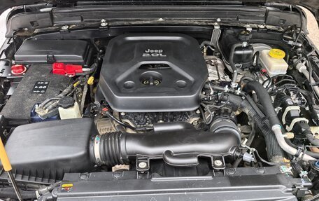 Jeep Wrangler, 2020 год, 5 900 000 рублей, 9 фотография