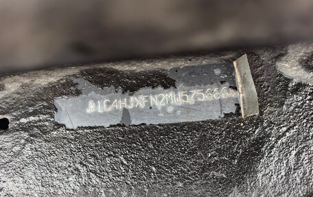 Jeep Wrangler, 2020 год, 5 900 000 рублей, 17 фотография