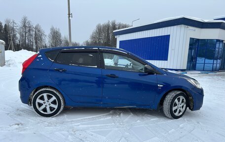 Hyundai Solaris II рестайлинг, 2012 год, 550 000 рублей, 2 фотография