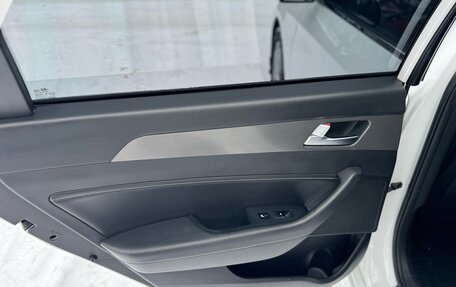 Hyundai Sonata VII, 2018 год, 2 190 000 рублей, 9 фотография