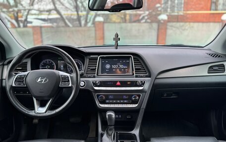 Hyundai Sonata VII, 2018 год, 2 190 000 рублей, 14 фотография