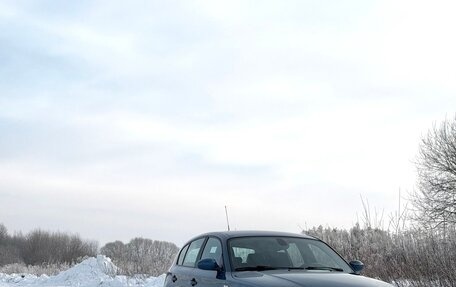 BMW 1 серия, 2004 год, 665 000 рублей, 11 фотография