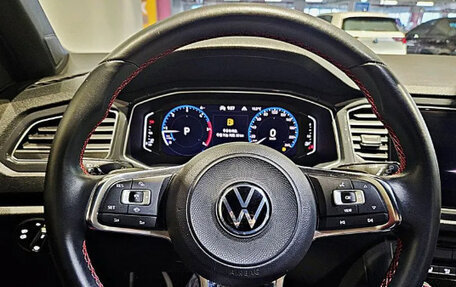 Volkswagen T-Roc I, 2021 год, 1 950 000 рублей, 9 фотография