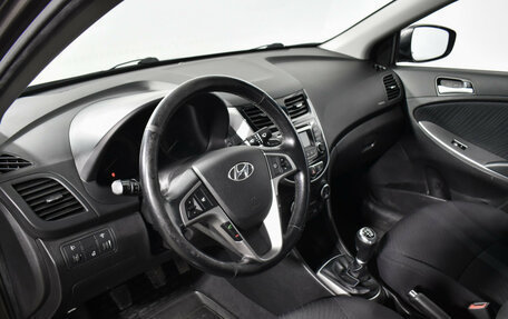 Hyundai Solaris II рестайлинг, 2015 год, 845 000 рублей, 9 фотография