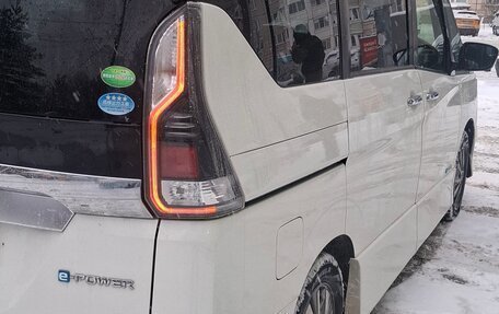 Nissan Serena IV, 2019 год, 2 140 000 рублей, 7 фотография