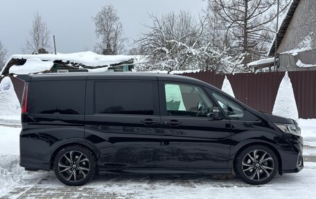 Honda Stepwgn IV, 2020 год, 2 700 000 рублей, 8 фотография