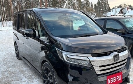 Honda Stepwgn IV, 2020 год, 2 700 000 рублей, 4 фотография