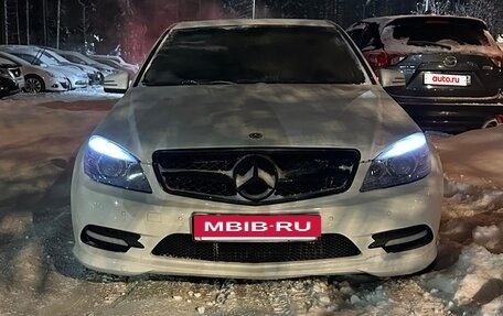 Mercedes-Benz C-Класс, 2010 год, 1 190 000 рублей, 2 фотография