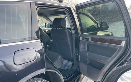 Volkswagen Touareg III, 2010 год, 1 499 999 рублей, 3 фотография