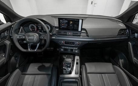 Audi Q5, 2025 год, 6 400 000 рублей, 8 фотография