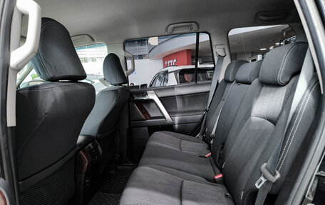 Toyota Land Cruiser Prado 150 рестайлинг 2, 2015 год, 2 950 000 рублей, 16 фотография