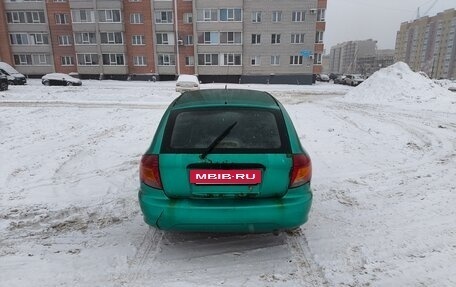 KIA Rio II, 2001 год, 99 999 рублей, 8 фотография