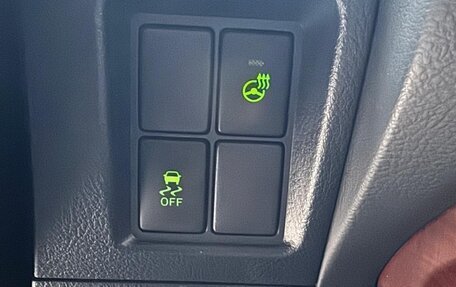 Toyota Land Cruiser Prado 150 рестайлинг 2, 2015 год, 3 550 000 рублей, 10 фотография