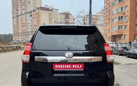 Toyota Land Cruiser Prado 150 рестайлинг 2, 2015 год, 3 550 000 рублей, 4 фотография