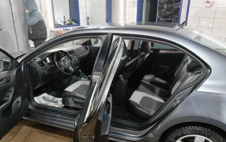 Volkswagen Jetta VI, 2014 год, 1 180 000 рублей, 5 фотография