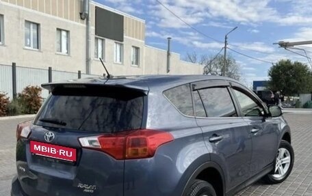 Toyota RAV4, 2013 год, 1 850 000 рублей, 2 фотография