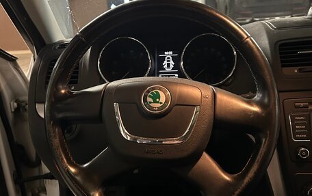 Skoda Yeti I рестайлинг, 2013 год, 1 300 000 рублей, 14 фотография