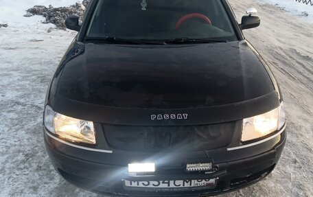 Volkswagen Passat B5+ рестайлинг, 1997 год, 180 000 рублей, 1 фотография