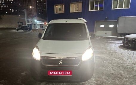 Peugeot Partner II рестайлинг 2, 2016 год, 850 000 рублей, 1 фотография