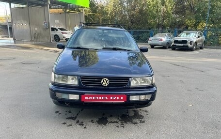 Volkswagen Passat B4, 1994 год, 225 000 рублей, 2 фотография
