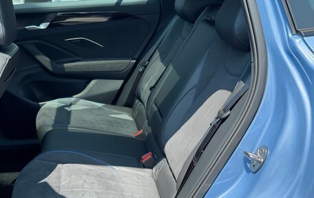 Volkswagen Tiguan, 2025 год, 4 782 000 рублей, 11 фотография