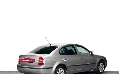 Skoda Superb III рестайлинг, 2007 год, 599 000 рублей, 3 фотография