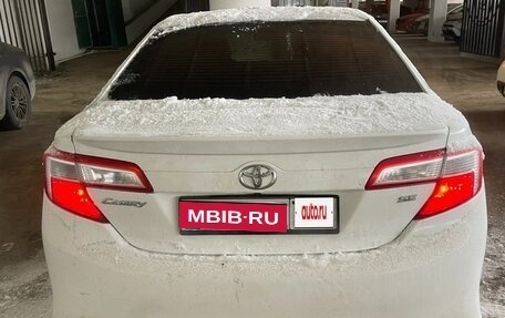Toyota Camry, 2012 год, 1 400 000 рублей, 8 фотография