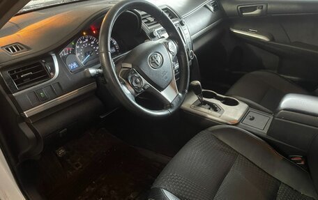 Toyota Camry, 2012 год, 1 400 000 рублей, 10 фотография