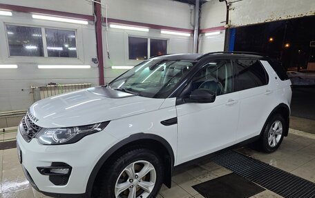 Land Rover Discovery Sport I рестайлинг, 2018 год, 2 200 000 рублей, 2 фотография