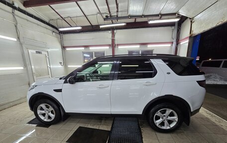 Land Rover Discovery Sport I рестайлинг, 2018 год, 2 200 000 рублей, 9 фотография