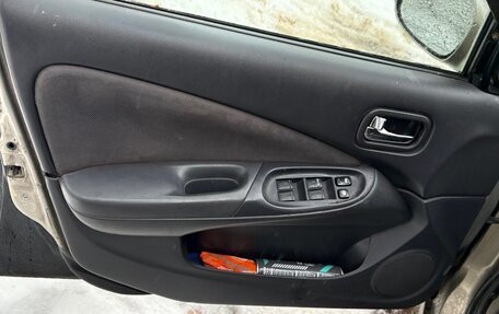 Nissan Sentra, 2000 год, 210 000 рублей, 10 фотография