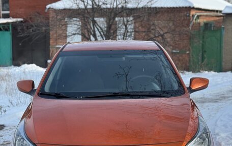 Hyundai Solaris II рестайлинг, 2015 год, 850 000 рублей, 2 фотография